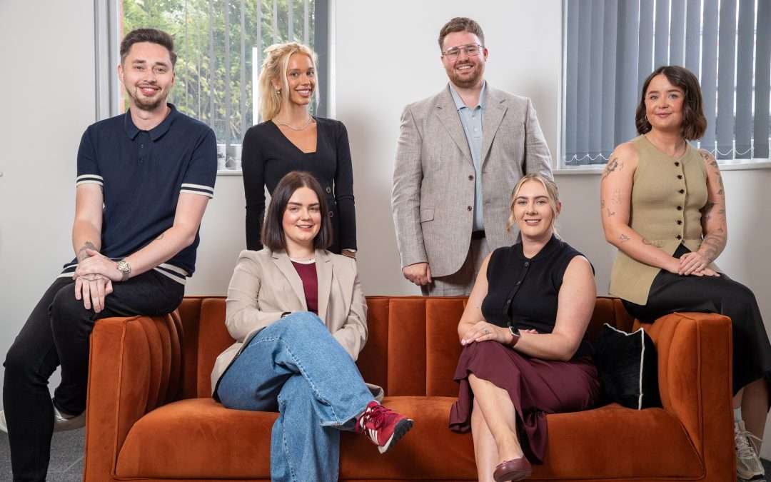 Specialist vs Generalist Recruitment Agency: Which Is Right for Legal, Finance and Family Office Hiring?